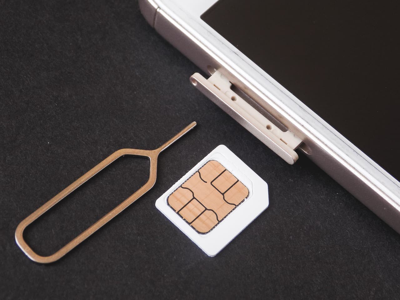 Cloud Computing Killed the SIM Card Star